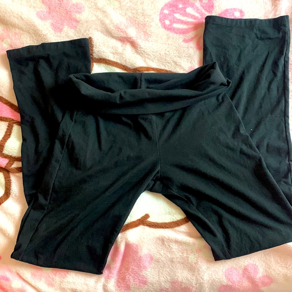 Early 2000’s fold over flare yoga pants